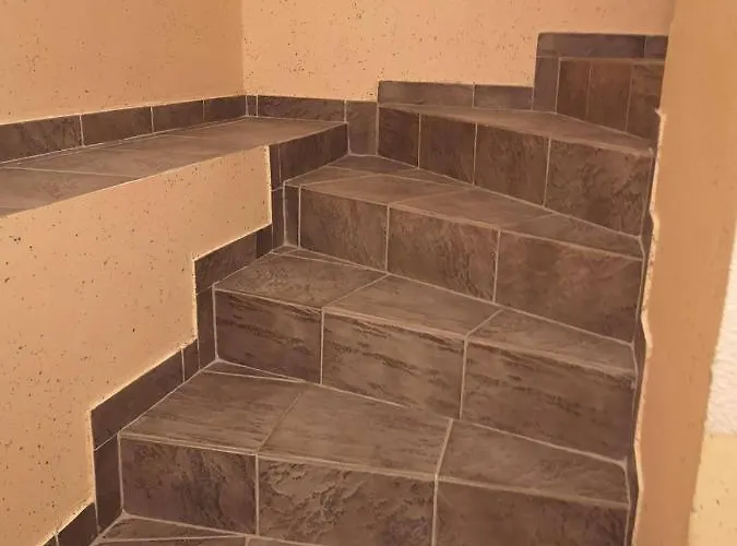 Sobe Sm0lej Hostal *