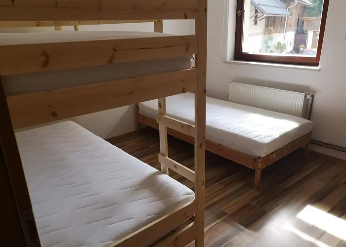 Sobe Sm0lej Hostal *